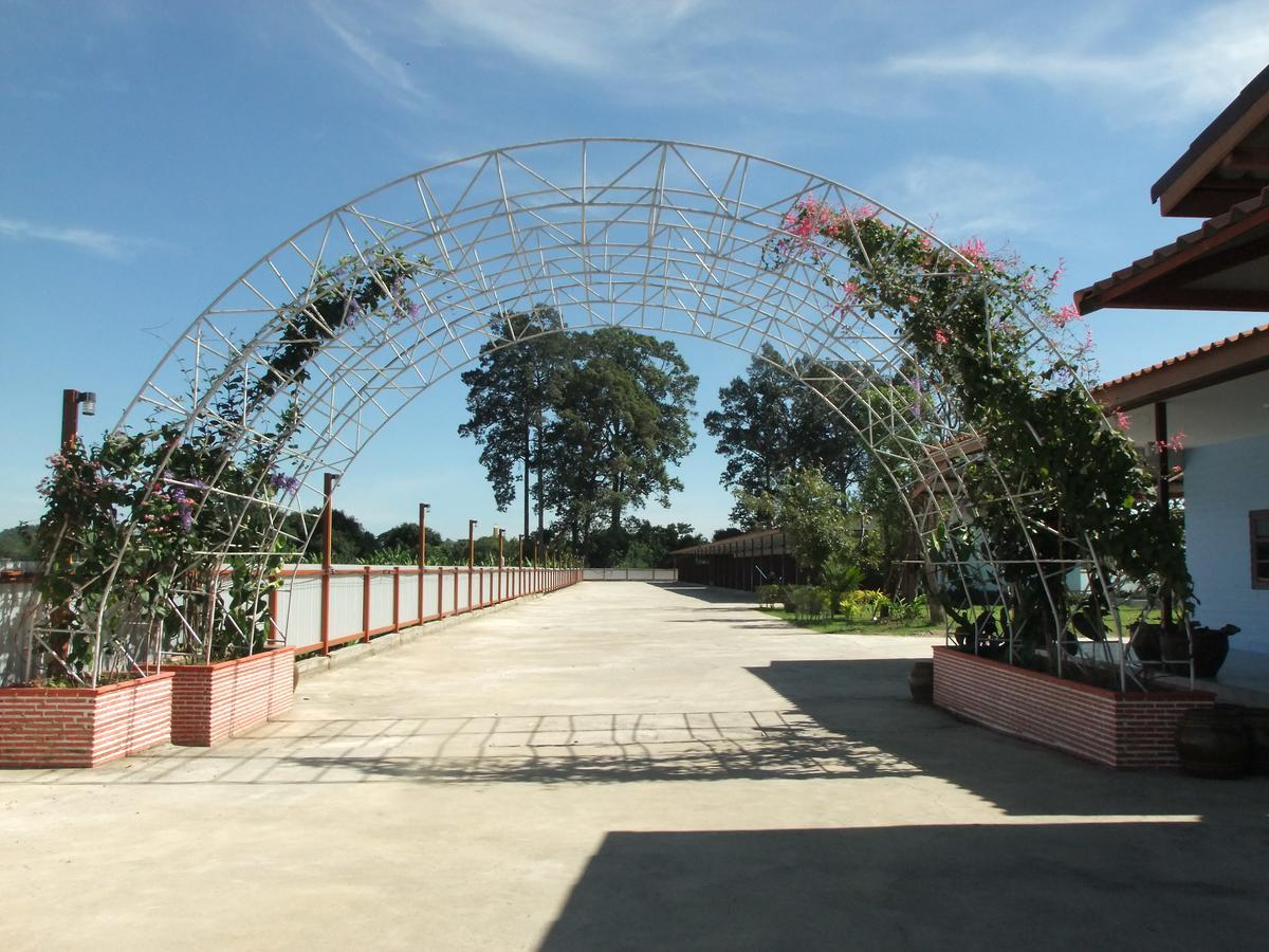 Chao Phraya Home Ban Bon  Exterior photo